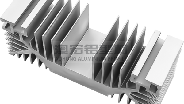 工業(yè)鋁型材定制需求上漲，標(biāo)準(zhǔn)型材慢慢跟不上市場(chǎng)